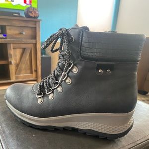 Extreme by Eddie Marc boots size 8